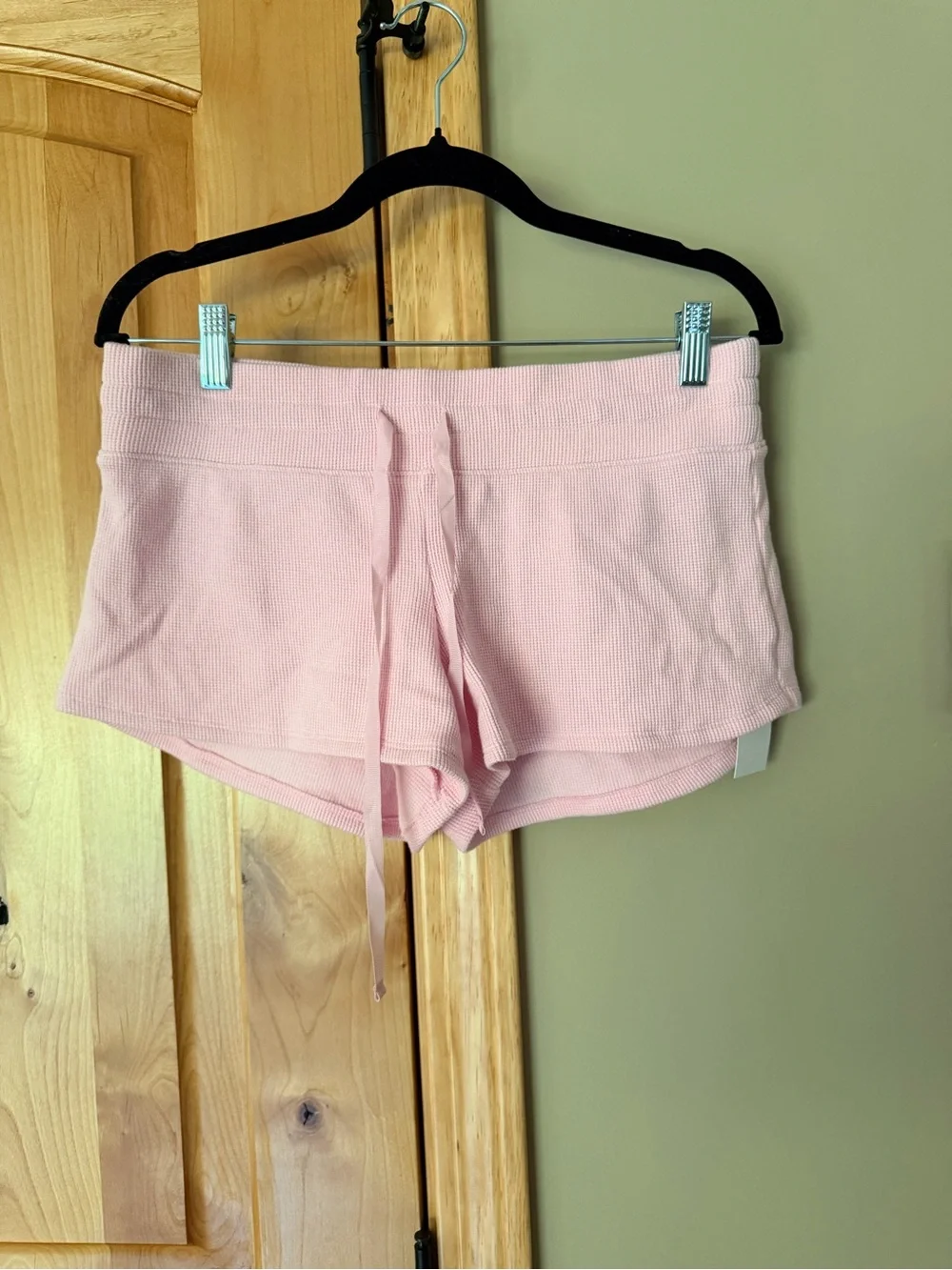 Gilly hicks lounge set